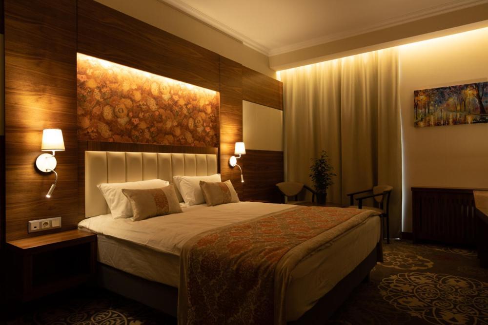 Arden Palace Medical Resort & Spa Sataniv Esterno foto